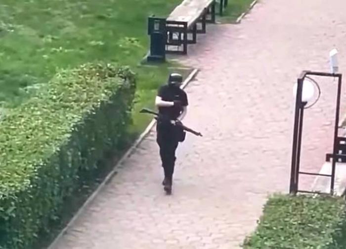Massive shooting at Perm State University: Eight killed Massive shooting at Perm State University: Eight killed