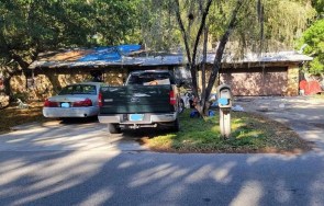 £8.4M Mansion Shocks House Hunters, Decor 'Like A Sex Cult' Family Home Is On Sale For £120K But You'Re Sick - Wait Until You See The Pool