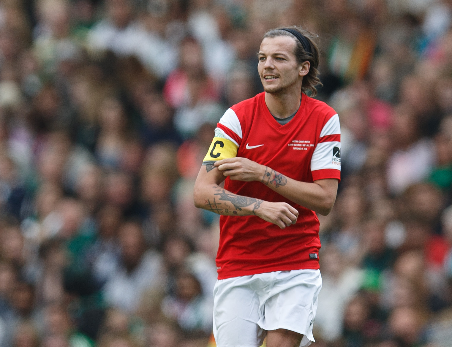 7 Celebrities Who Almost Made Careers In Sports Like Kate Middleton, Gordon Ramsay And Gigi Hadid Tomlinson Joined Doncaster Rovers For The 2013-14 Season.