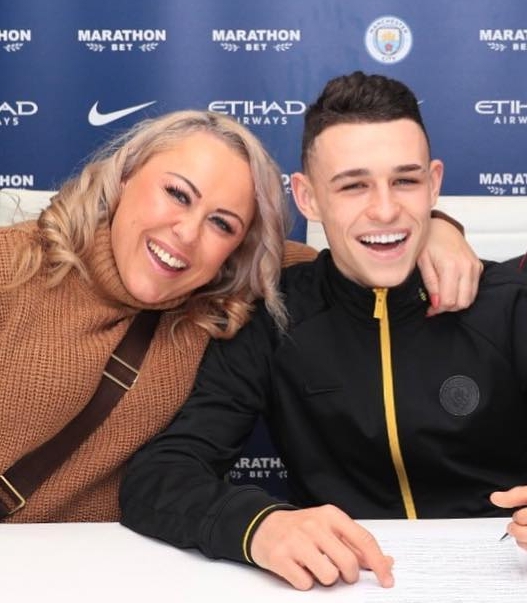 An Eyewitness Talks About A Bloody Fight In The &Quot;Wild West&Quot; When Phil Foden'S Mom Hit During A Fight With Khan, And It &Quot;Lasted A Few Minutes After The Video.&Quot; Claire Is Credited With Grounding Her Son As His Career Takes Off.