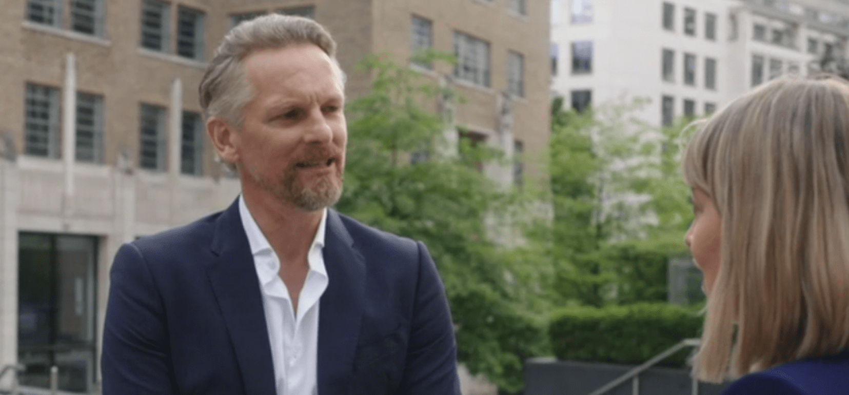 All Split Fans Are Saying The Same Thing When The Old Face Unexpectedly Returns And Sleeps With Nicola Walker'S Hannah. Hunky Christy Is Back Unexpectedly Tonight