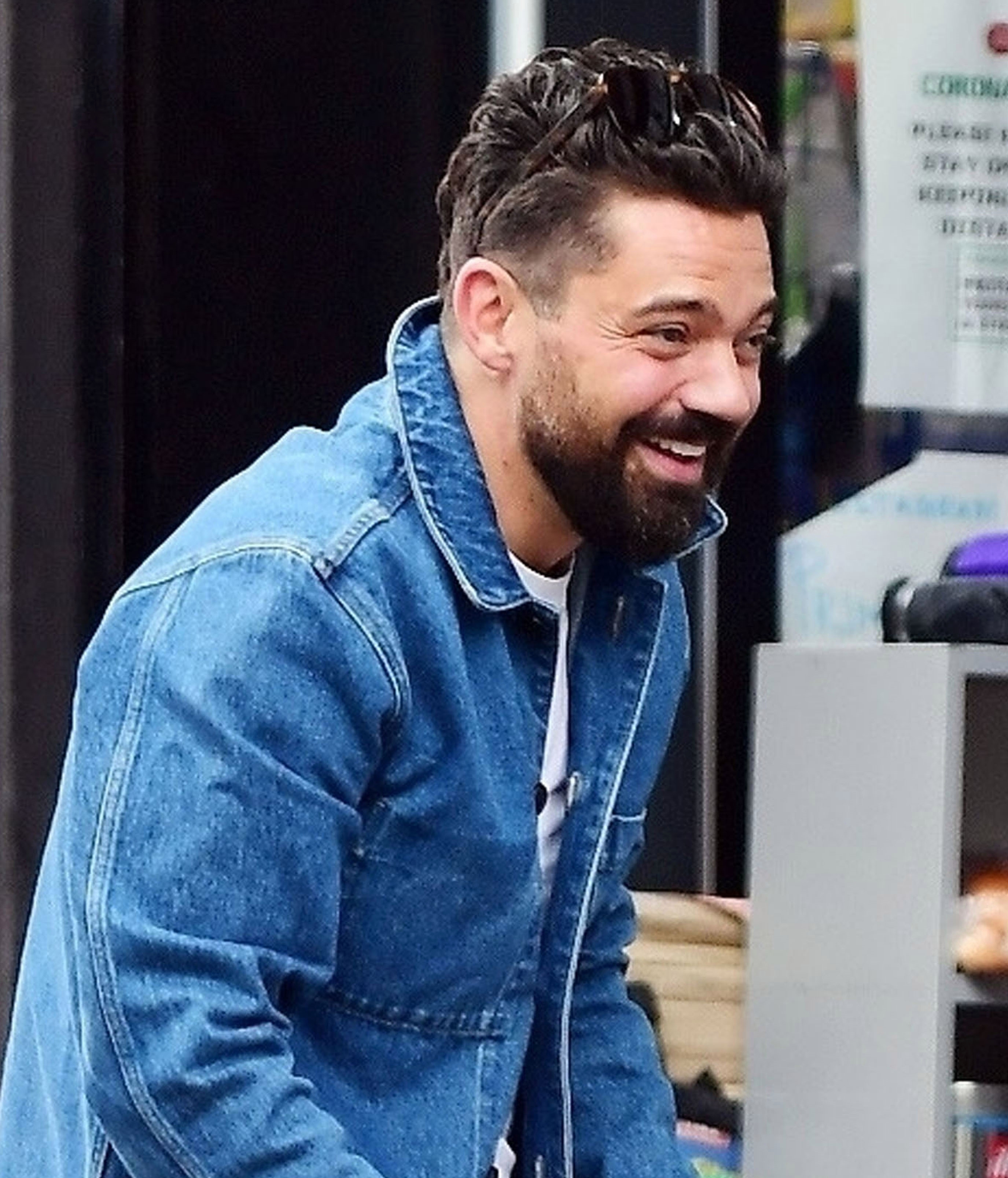Dominic was looking very happy to go home with Gemma's poster.